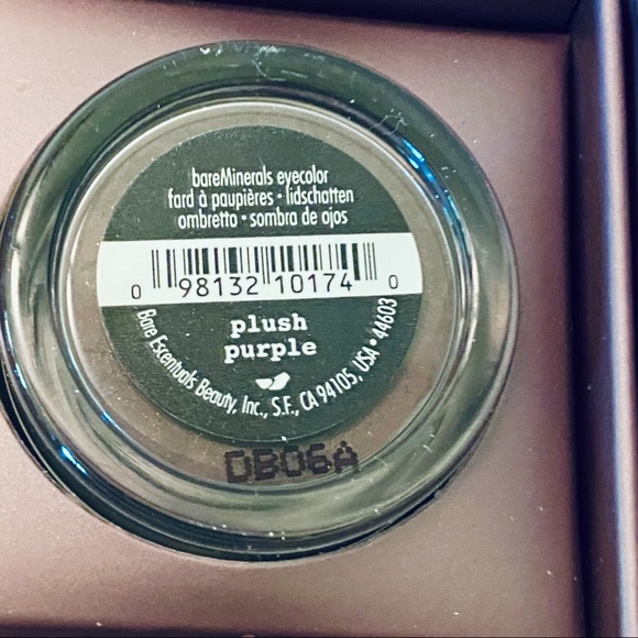 bareMinerals Face Fashion 5 pc set- eyeshadow, blush, lip polish and liner. NIB - Picture 9 of 9